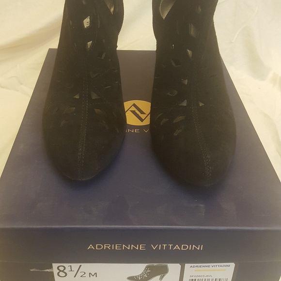 Adrienne Vittadini Truman Booties Sz 8.5 Black - Picture 1 of 5